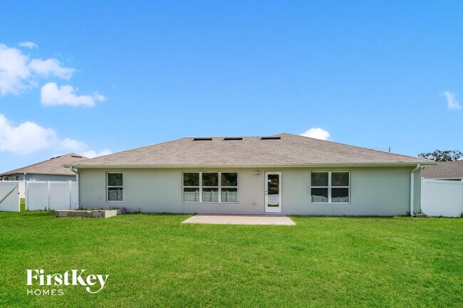 Building Photo - 602 Bradley Way