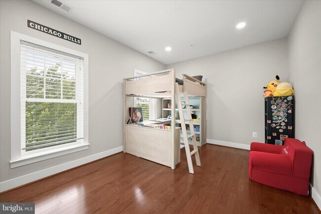 Building Photo - 11523 Green St