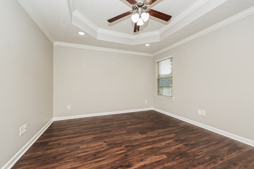 Building Photo - 792 Harvest Grove Dr