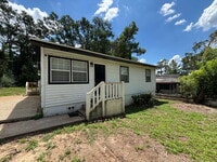 Building Photo - Stylish Renovated 3-Bedroom Gem in Prime Tallahassee – Near Downtown!