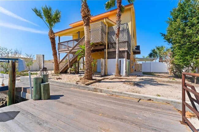Building Photo - 13514 Garris Dr