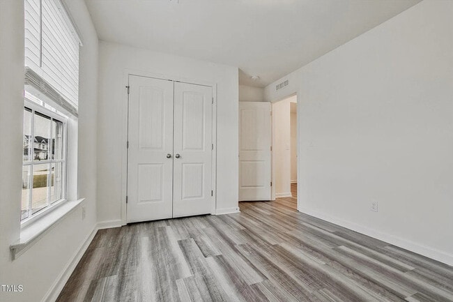 Building Photo - Earn Wealth While Leasing - Like a Homeowner - Lease to Own