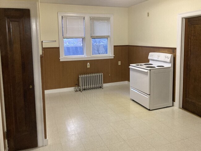 Building Photo - 109 Green Hill Pkwy