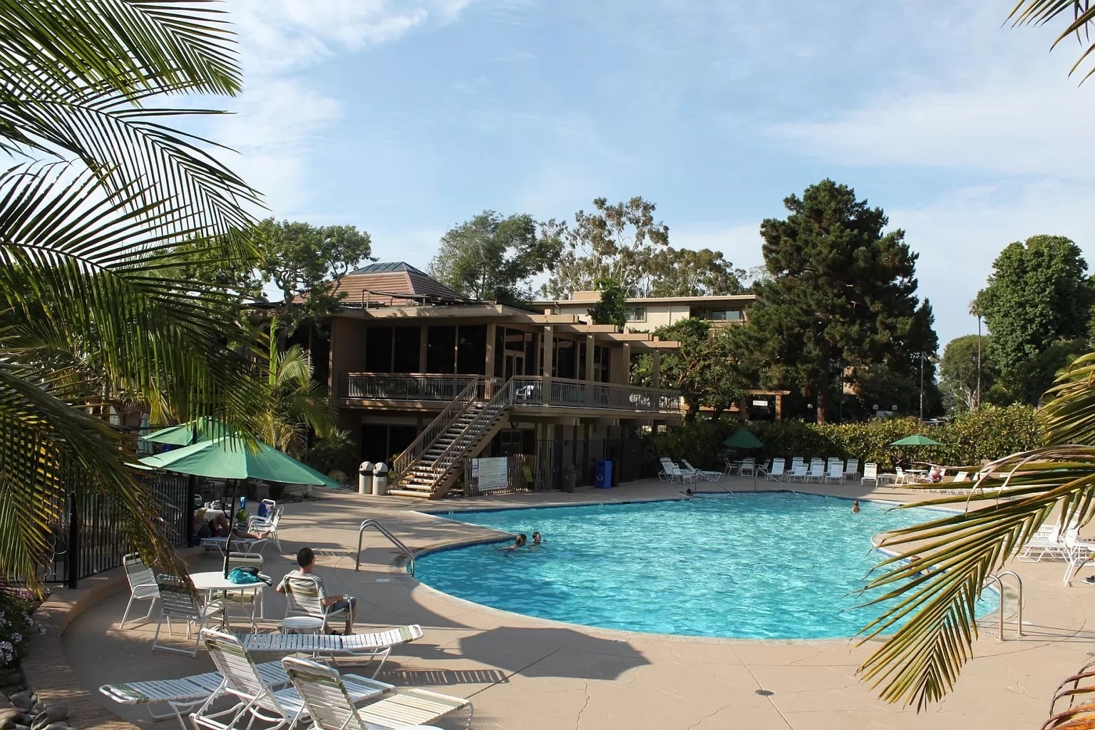 Building Photo - 4012 Valeta St