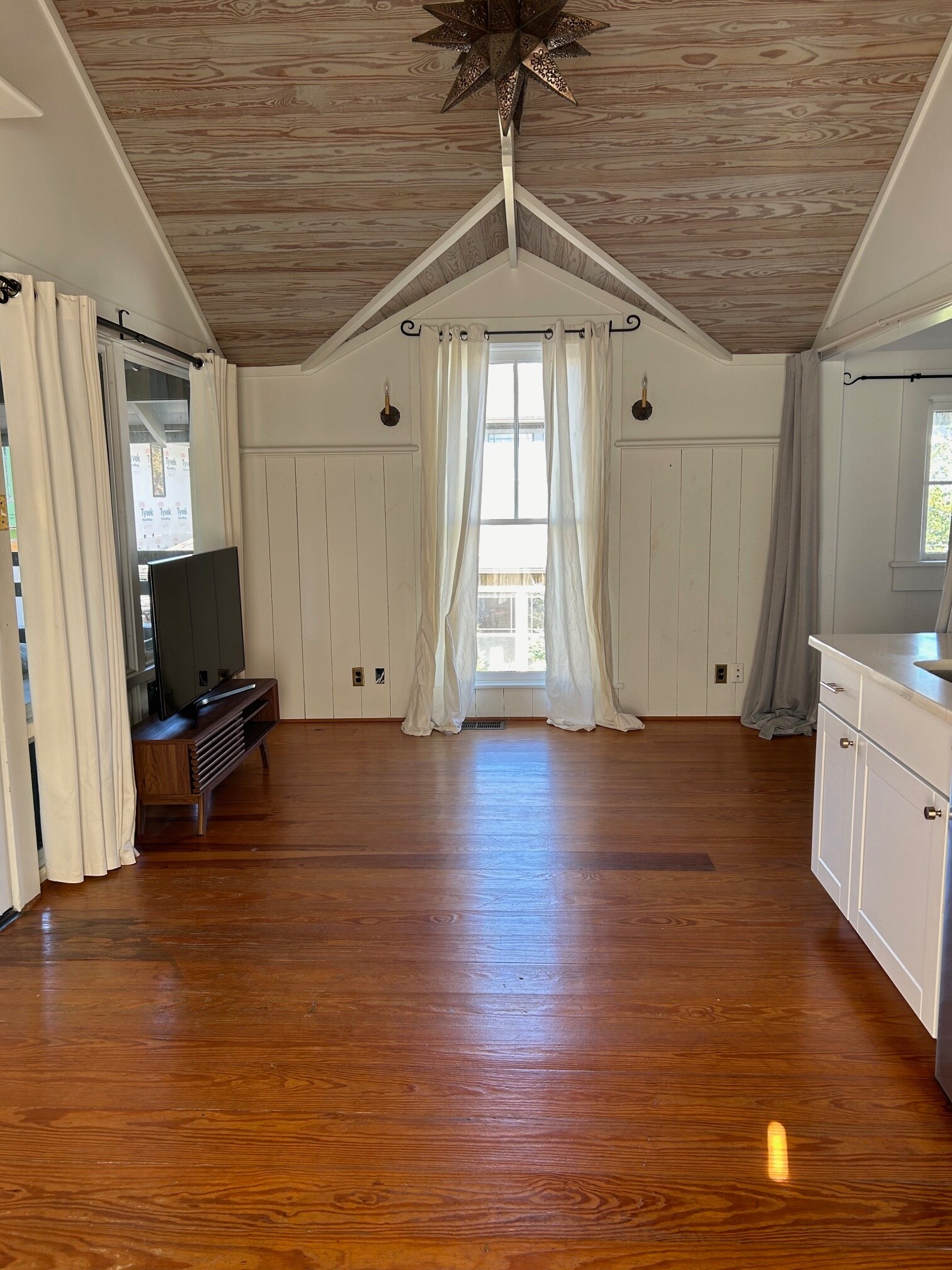 Building Photo - 6138 Vickery Blvd