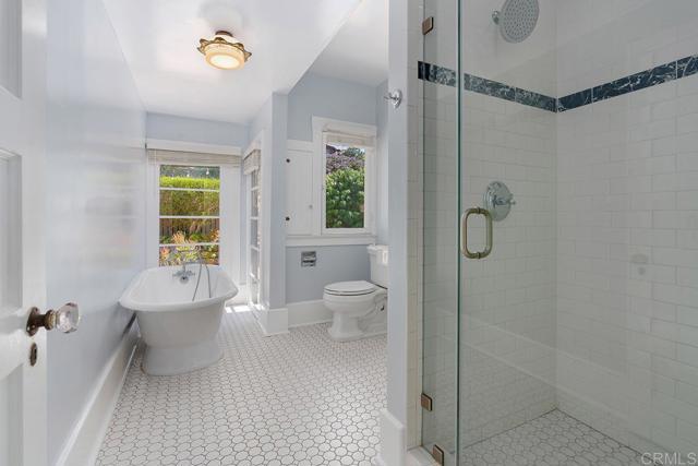 Building Photo - 1654 Camino Del Mar