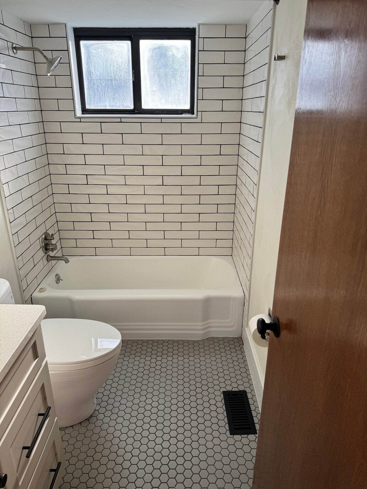 bathroom - 3948 Brittany Cir