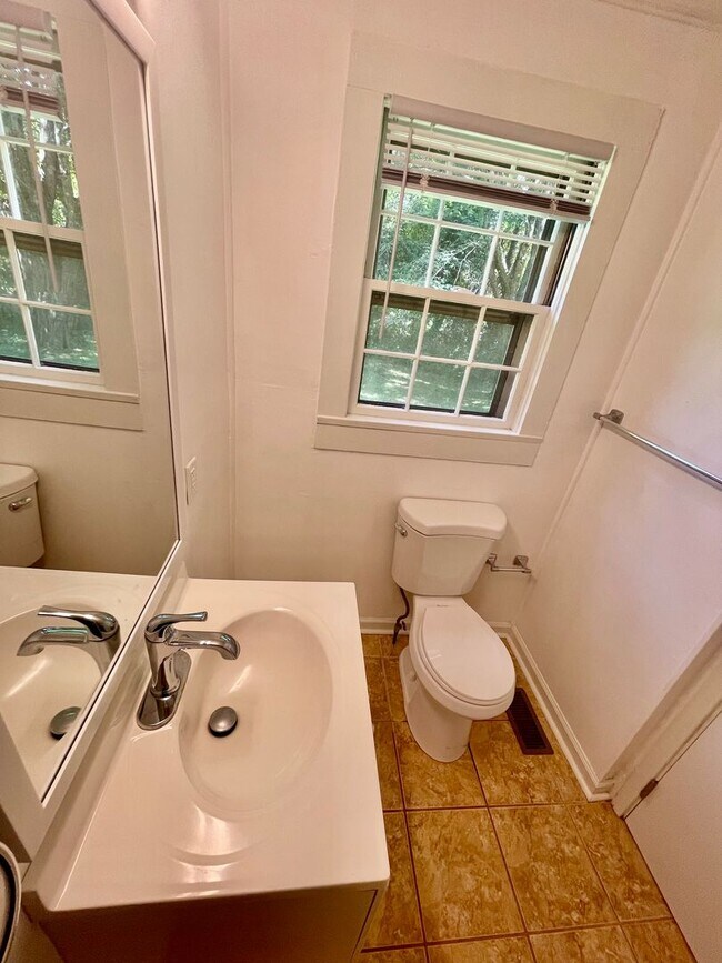 Building Photo - Spacious 2 Bed, 1 Bath Home in Arden With Bonus Sun Room, $1825