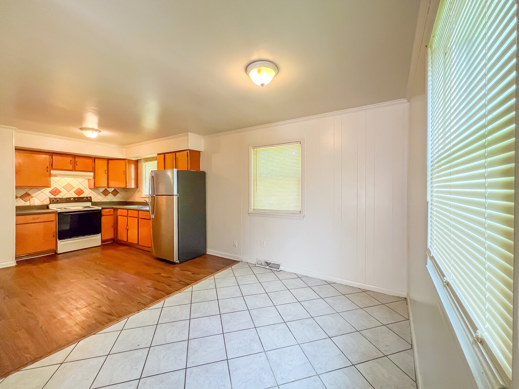 Building Photo - 1811 Owens Ct