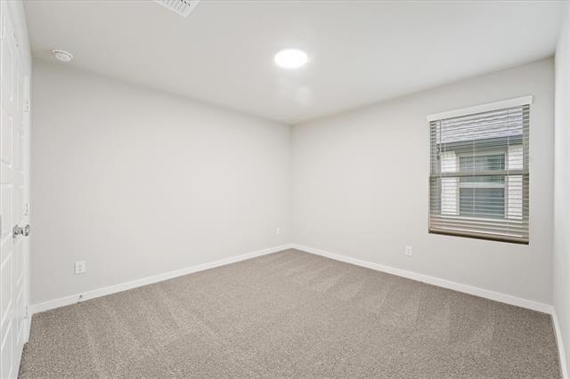 Building Photo - 522 Regency Ct