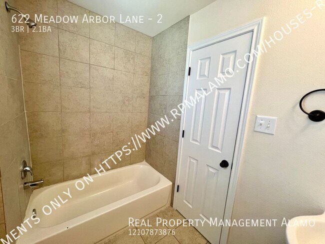 Building Photo - 622 Meadow Arbor Ln