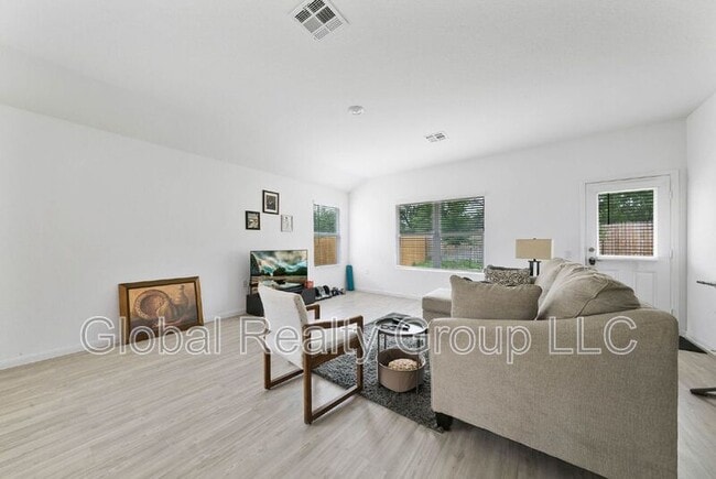 Building Photo - 4339 Meadowland Pl