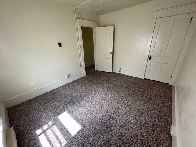 400 S. Allen - Westside Village Apartments