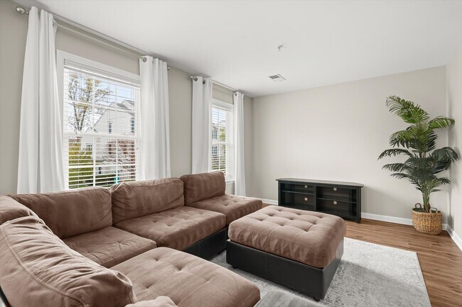 Building Photo - 11214 Wortham Crest Cir