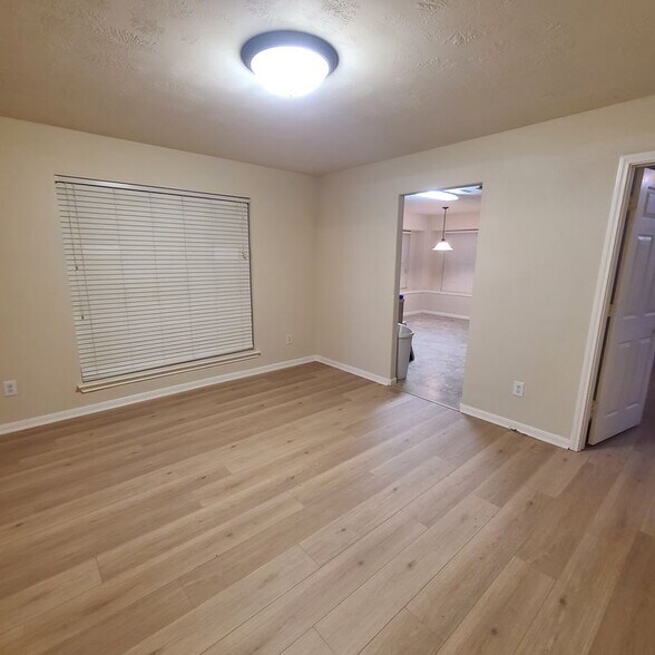Building Photo - 16786 N Blue Jay Dr