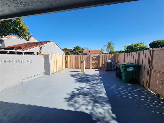 Building Photo - 8391 SW 148th Ave