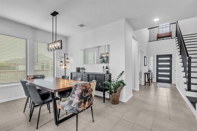 Building Photo - 20022 Parkland Gates Dr