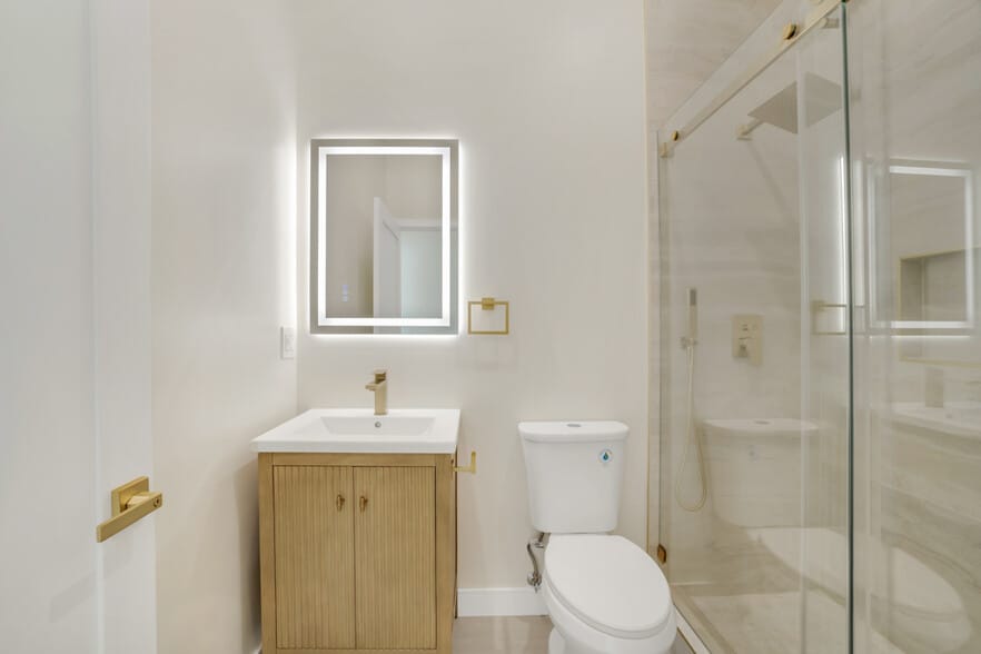 Building Photo - 10327 Wish Ave