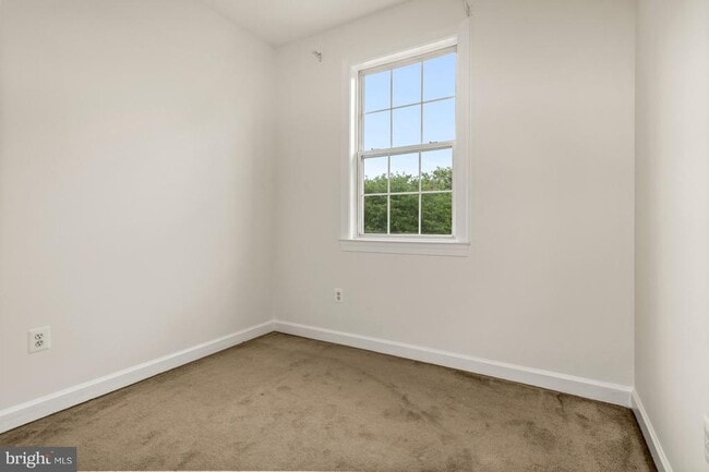 Building Photo - 3311 Castle Ridge Cir