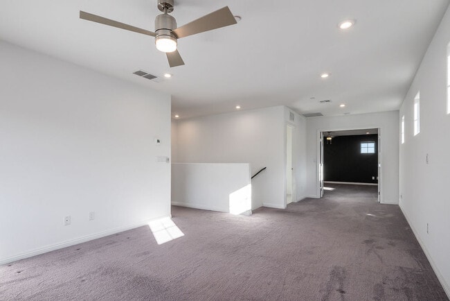 Building Photo - 4302 Eagle Island St