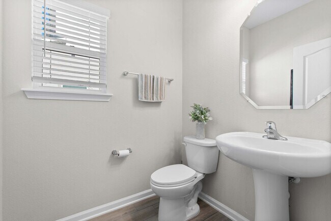 Building Photo - 3906 Heatherbrook Pl