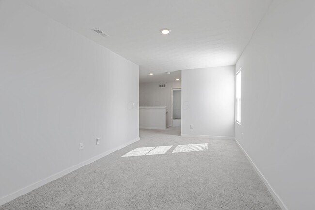 Building Photo - 758 Leslie Dr