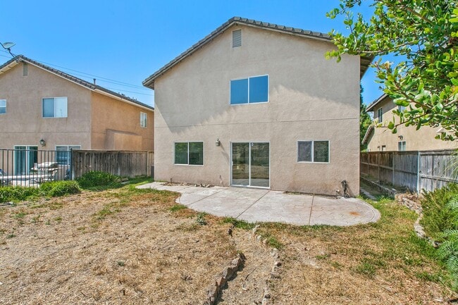 Building Photo - NEWLY RENOVATED! Central A/C, 2-Car Garage...