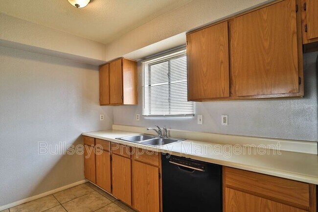 Building Photo - 2650 E McKellips Rd