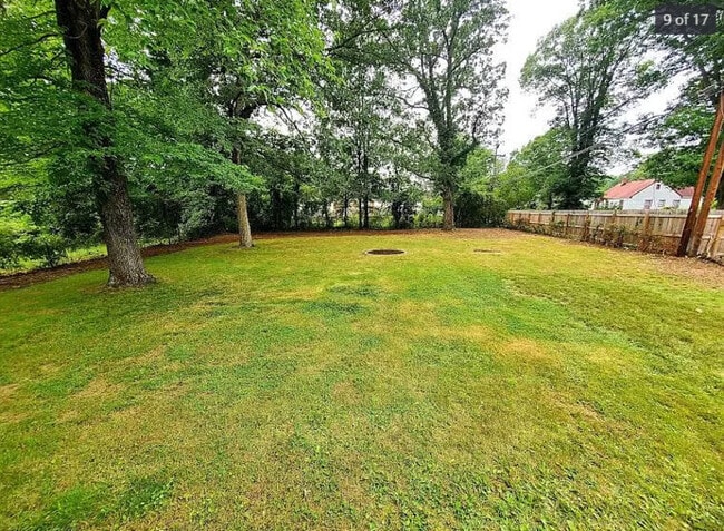 Building Photo - 2824 Mauldin St