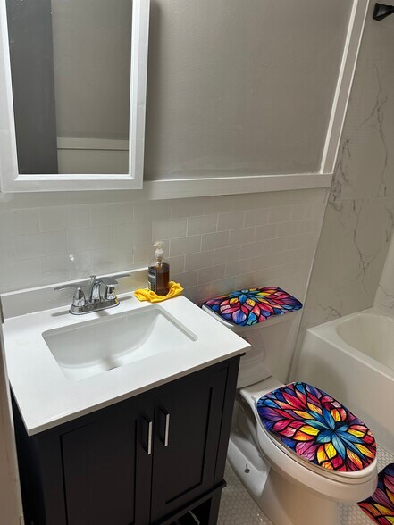 Building Photo - 11668 San Jose