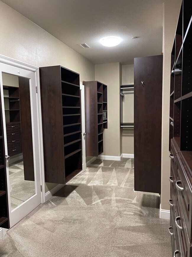 Building Photo - Exquisite 5-Bedroom, 3.5-Bath Home in Coveted Morgan Hill Estates