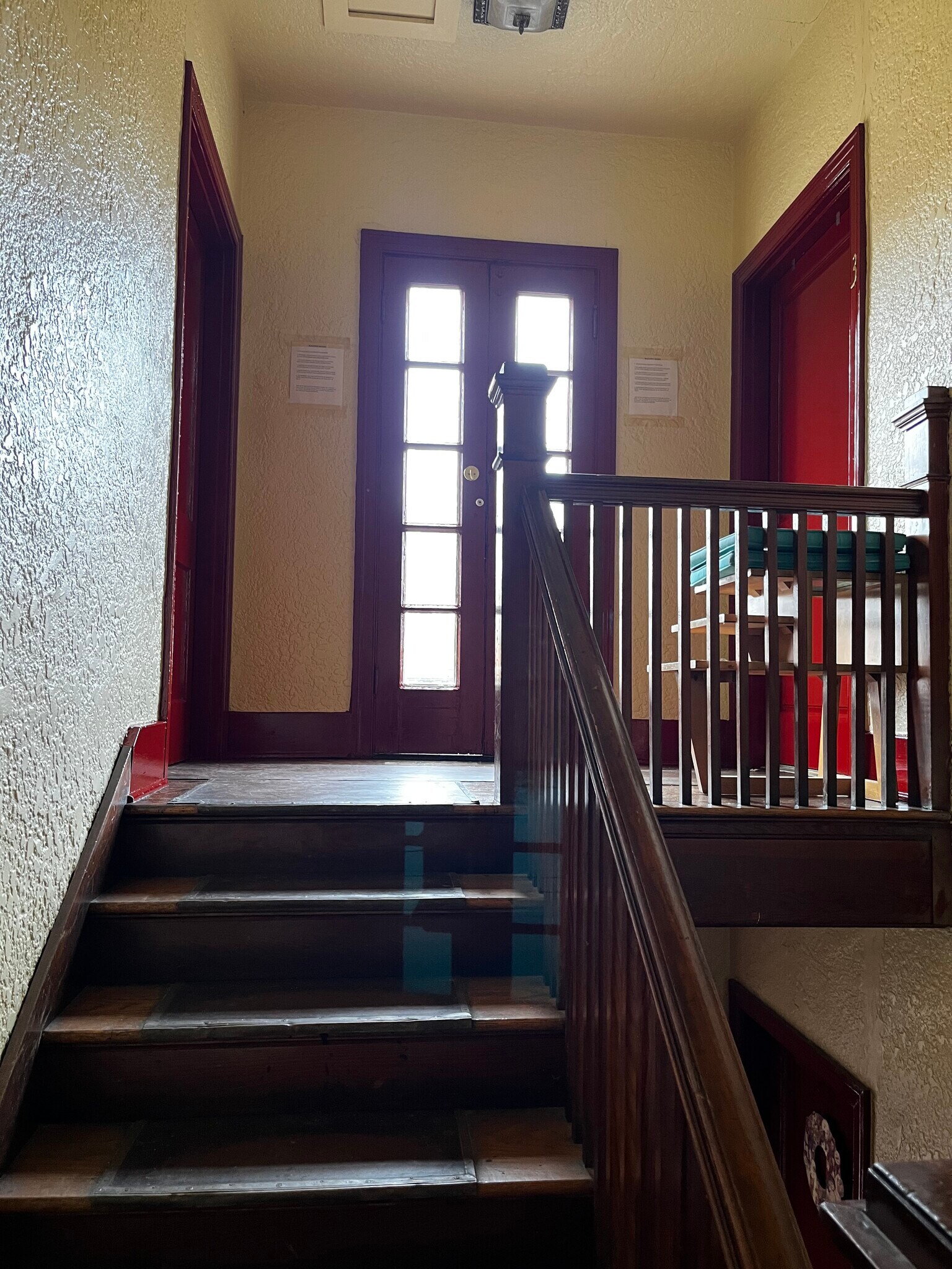 Building Photo - 1861 Poplar Ave