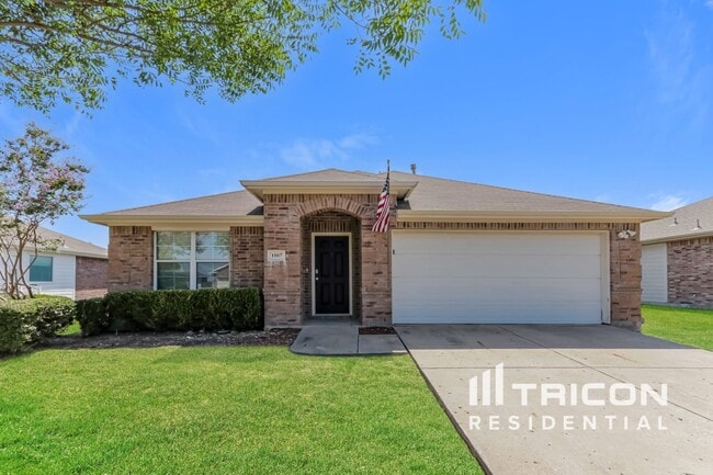 Building Photo - 1107 Longhorn Ln