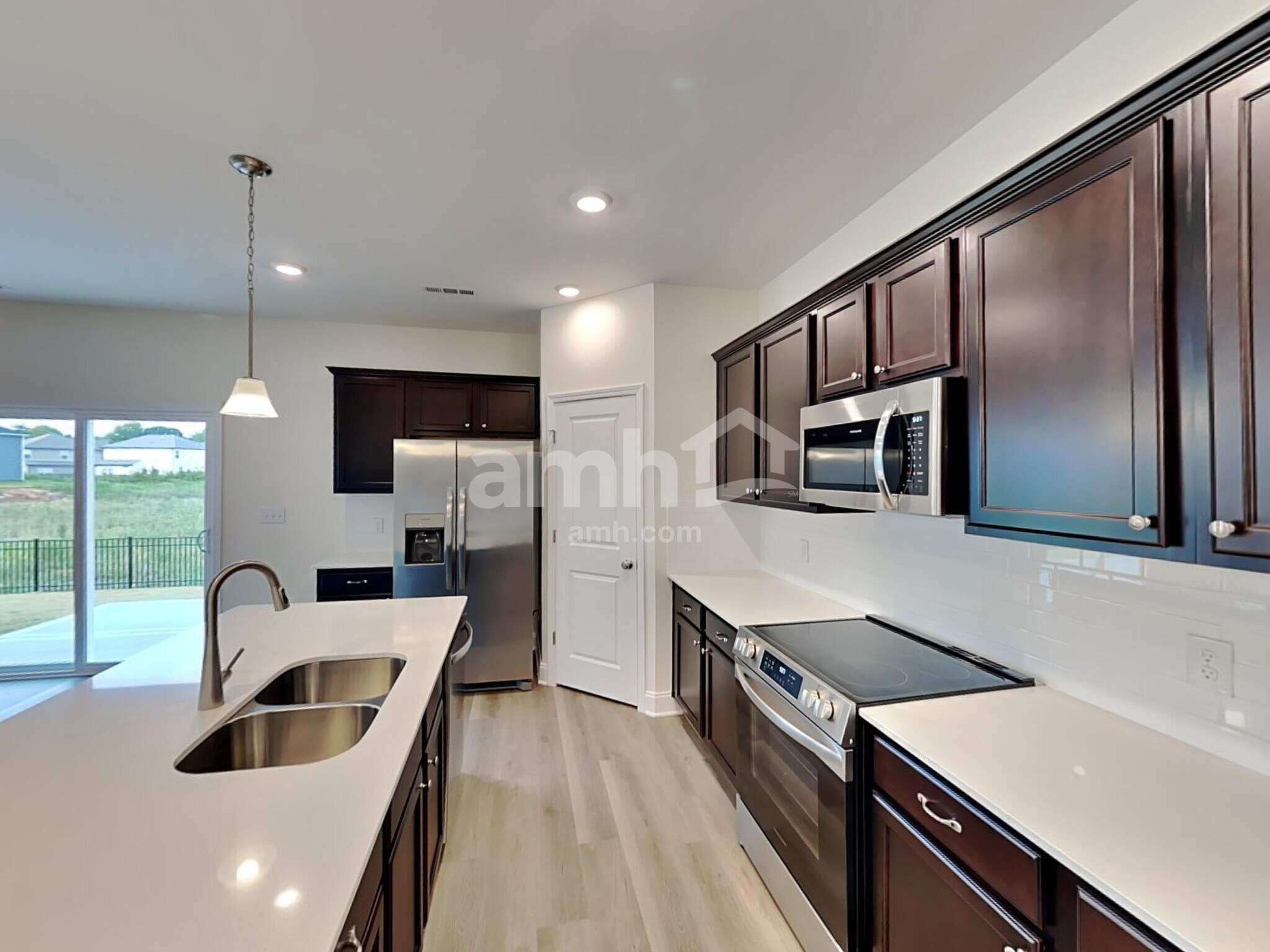 Building Photo - 5328 Trust Dr