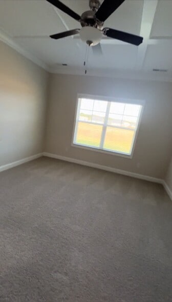 Building Photo - 6531 Knob Creek Dr