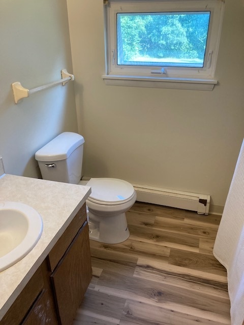 full bath - 133 Tuller Rd