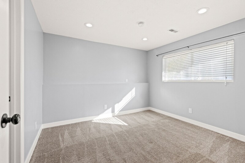 Building Photo - 4878 W 8430 S