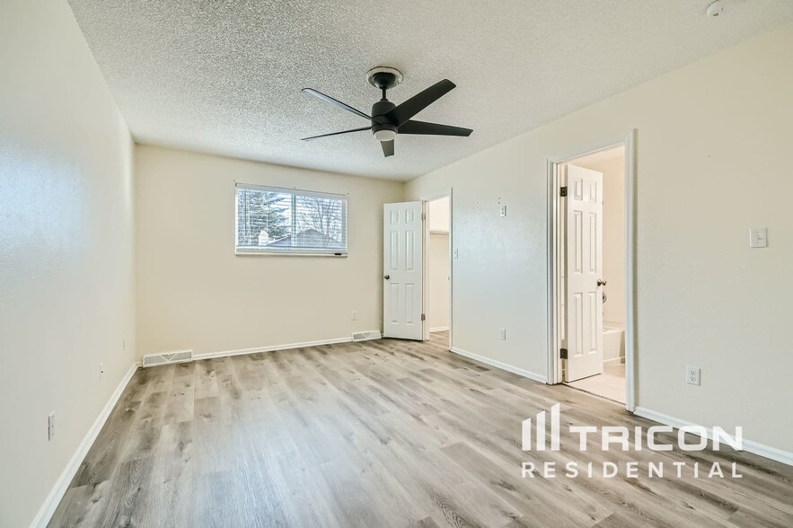 Building Photo - 348 S 29th Ave