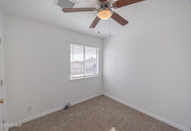 Building Photo - 12036 Willowmist Ave