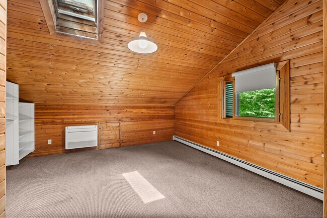 Building Photo - 281 Nettleton Hollow Rd