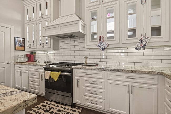 Building Photo - 2020 McGowen St