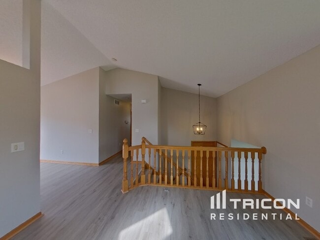 Building Photo - 2094 French Trace Ave