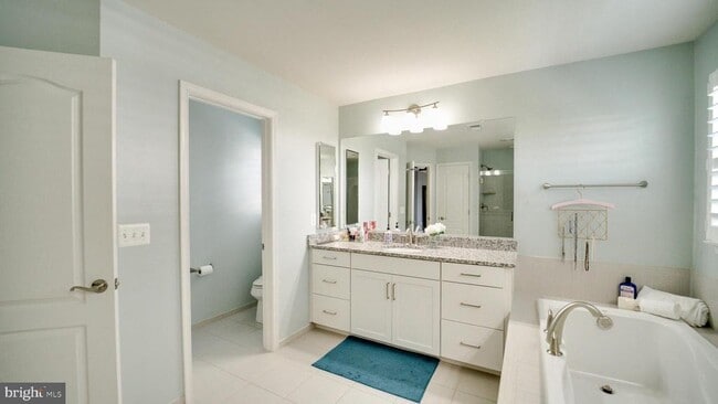Building Photo - 24855 Bradford Forest Dr