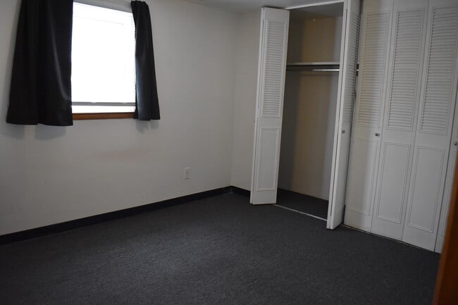 First Bedroom - 1390 Lincoln Dr