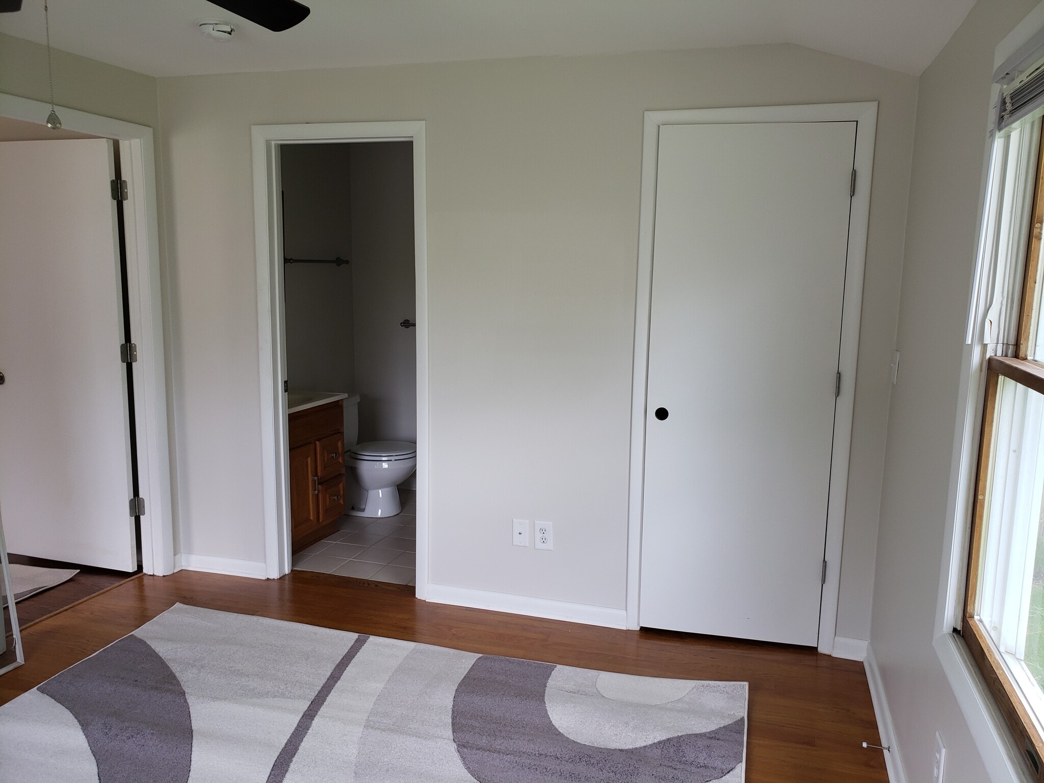 Bedroom - 102 Spring St