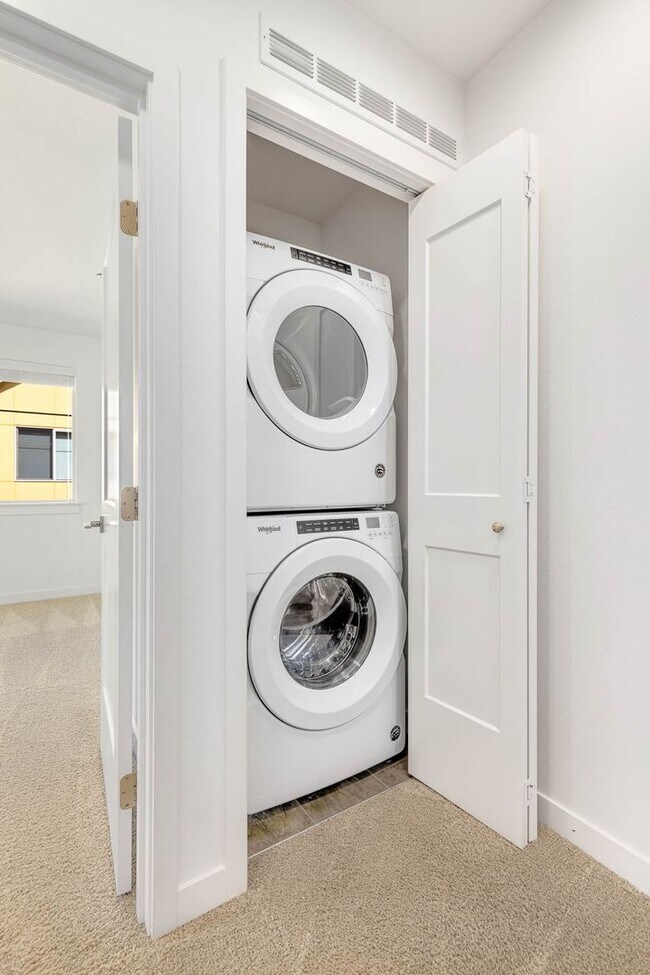 Building Photo - Modern Townhome in Upton at Crossroads Village – Stylish Living in a Prime Location