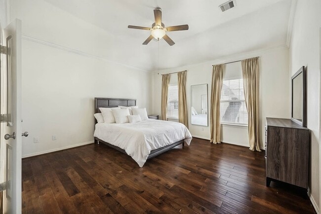 Building Photo - 12247 Oxford Cres Cir