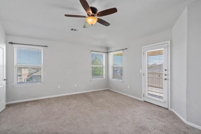 Building Photo - 105 Checkerspot Ct