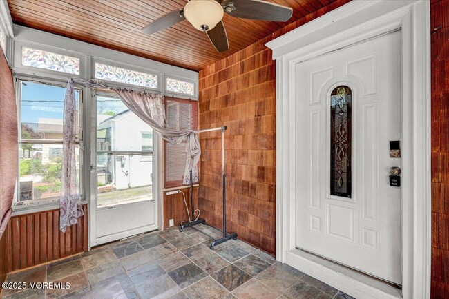 Building Photo - 58 Arbor Ave
