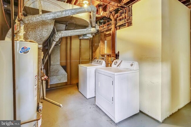Building Photo - 11834 Goya Dr